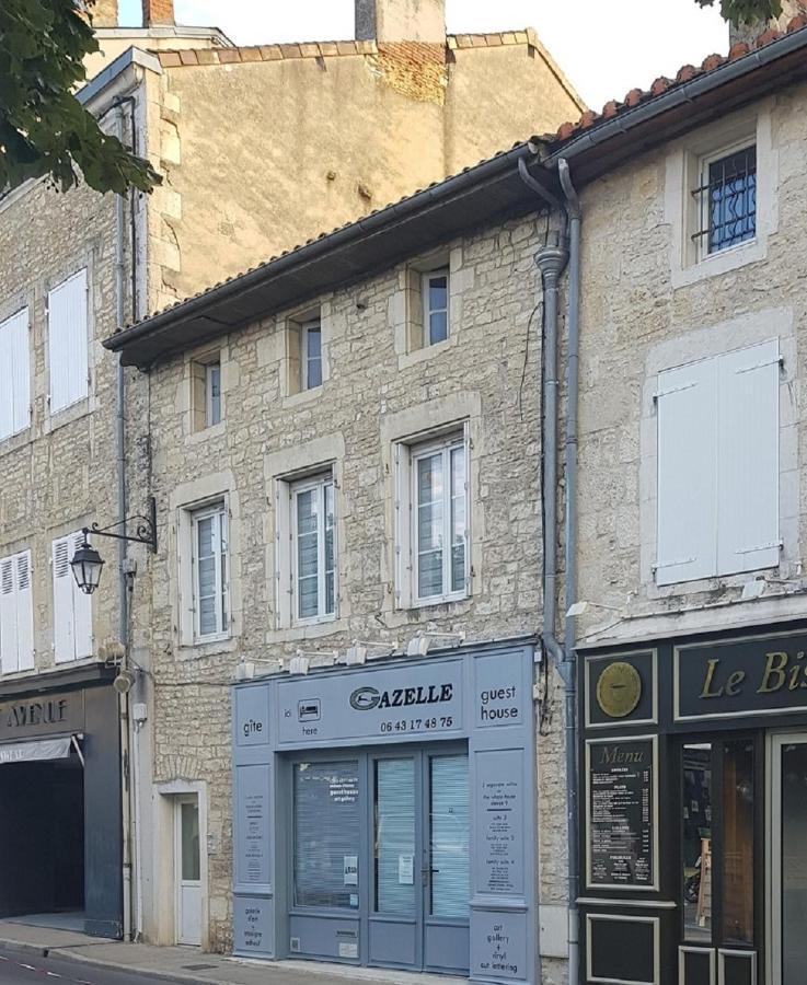 Gazelle Guest House And Art Gallery Ruffec  Bagian luar foto