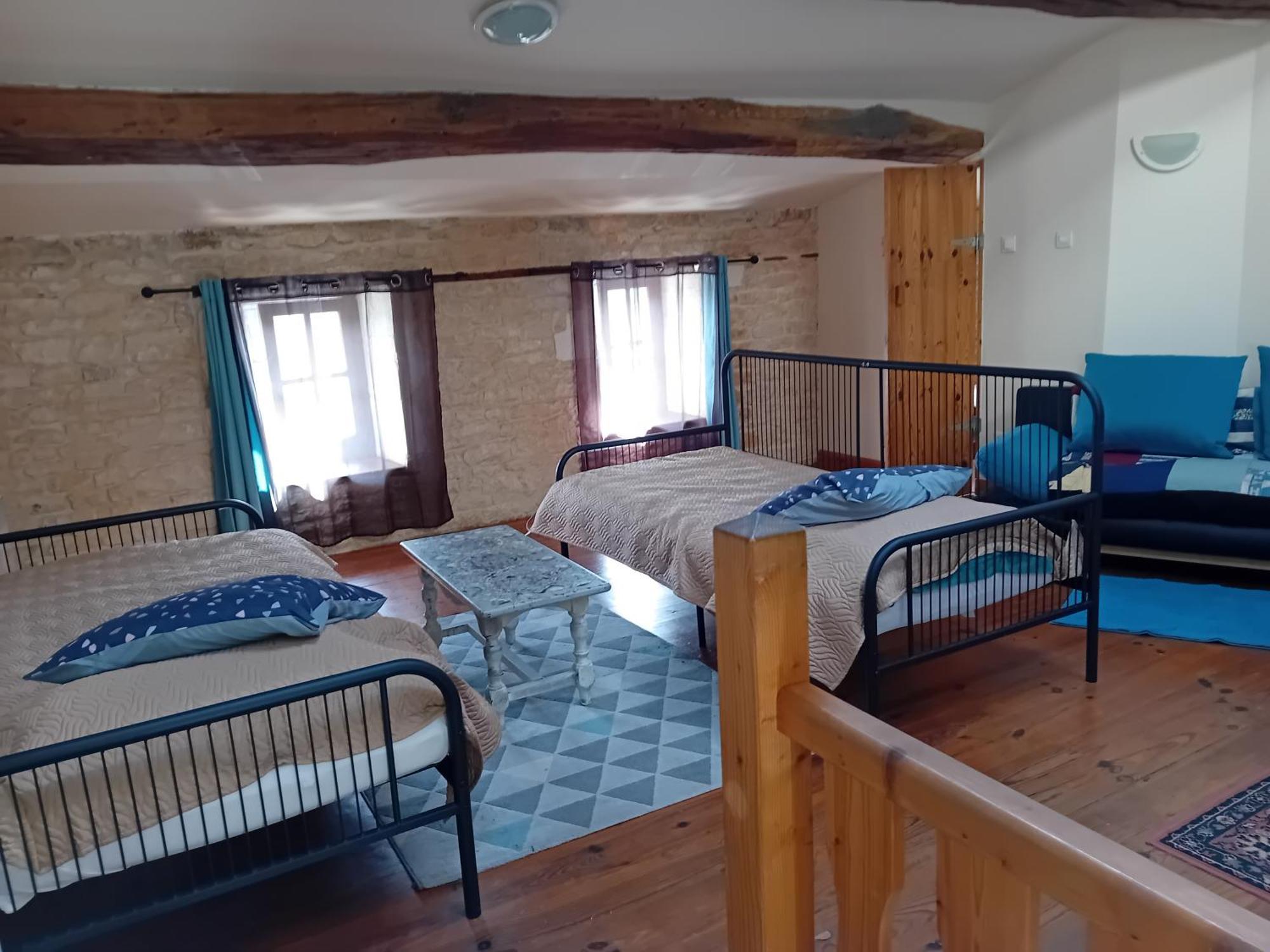 Gazelle Guest House And Art Gallery Ruffec  Bagian luar foto